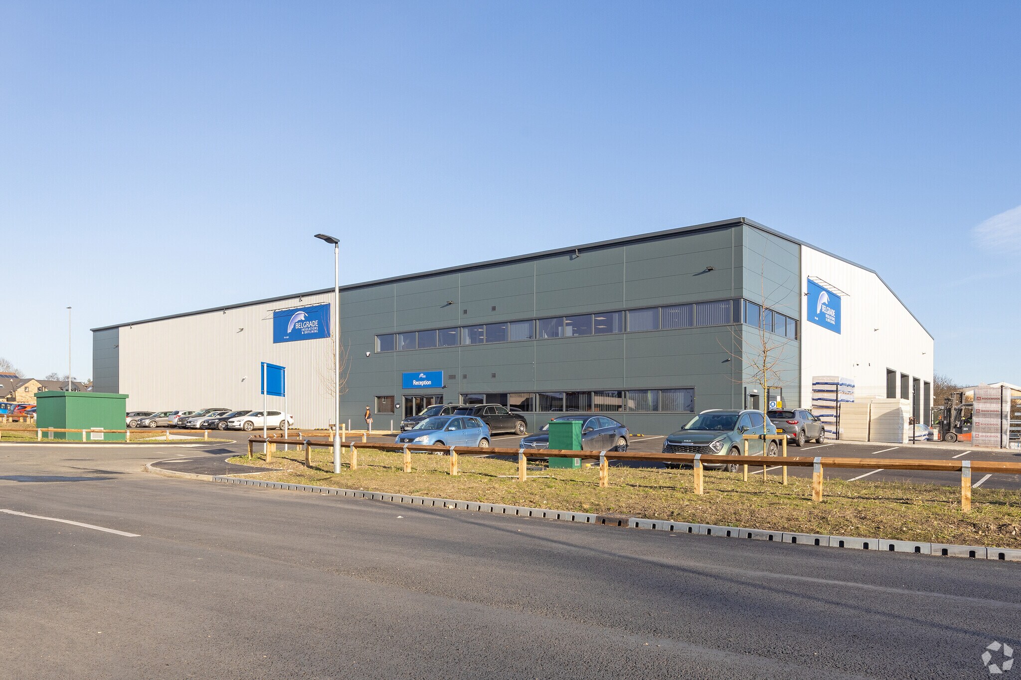 7 Turnberry Park Rd, Morley for sale Building Photo- Image 1 of 1