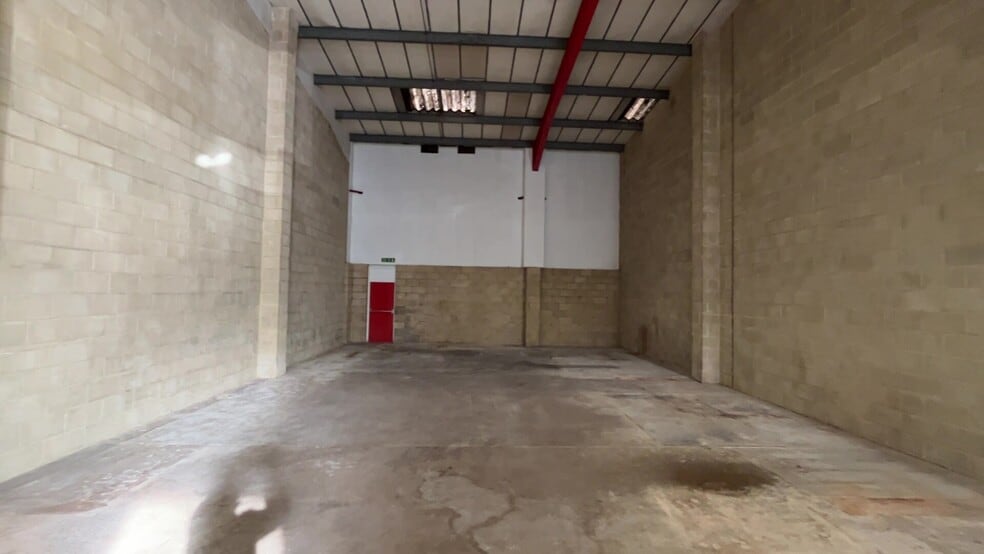 Netherhampton Rd, Salisbury to rent - Building Photo - Image 2 of 3