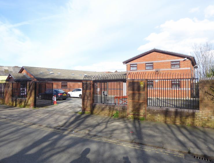 7 Warwick Rd S, Manchester for sale Building Photo- Image 1 of 1