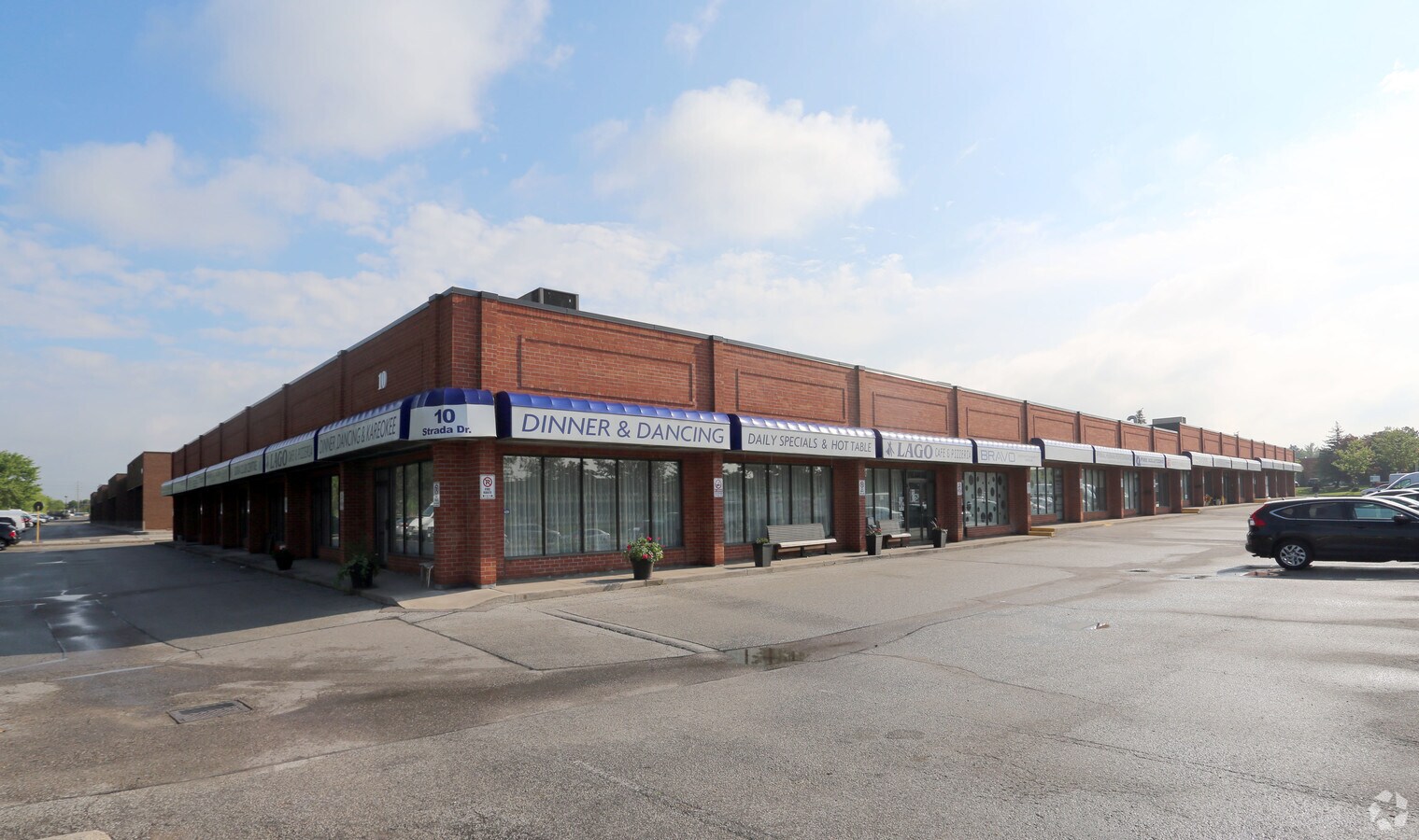 10 Strada Dr, Vaughan L4L 5W2 UK