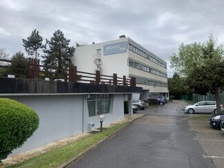 More details for 12 Rue Ampère, Igny - Office, Light Industrial to Rent