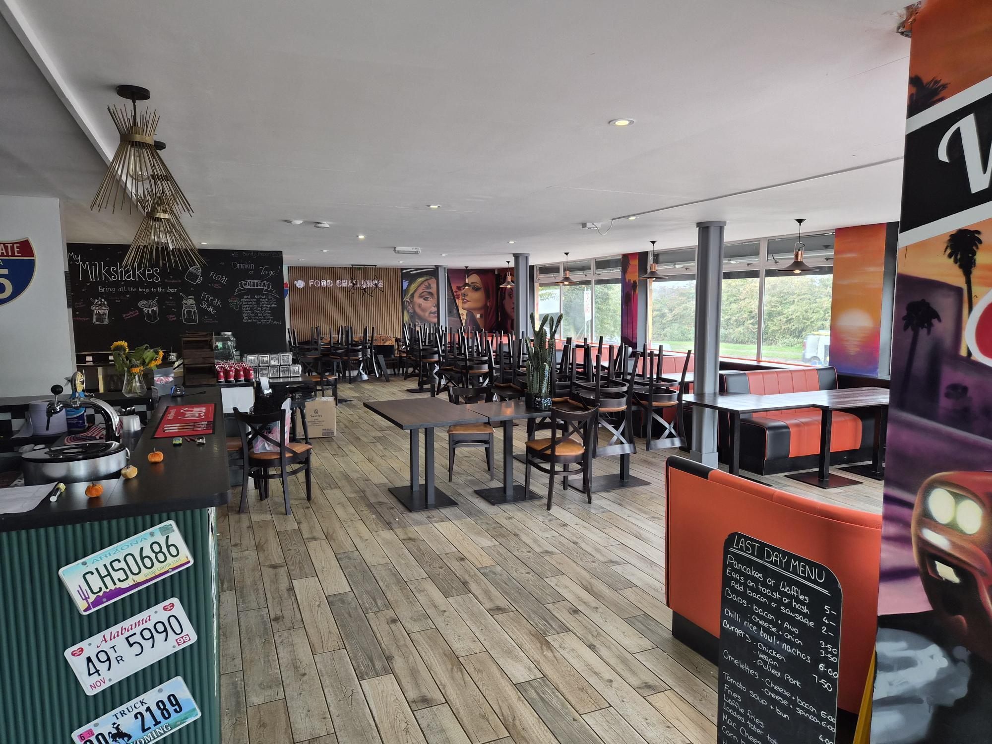 London Rd, Hurst Green to rent Interior Photo- Image 1 of 9