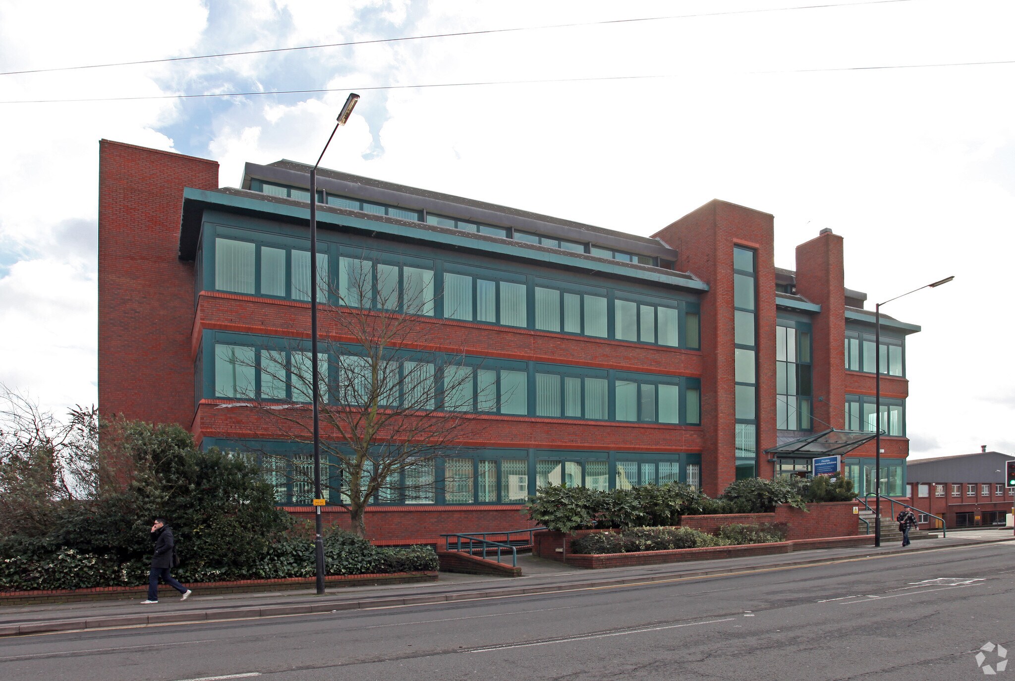 18-24 Stoke Rd, Slough for sale Primary Photo- Image 1 of 1