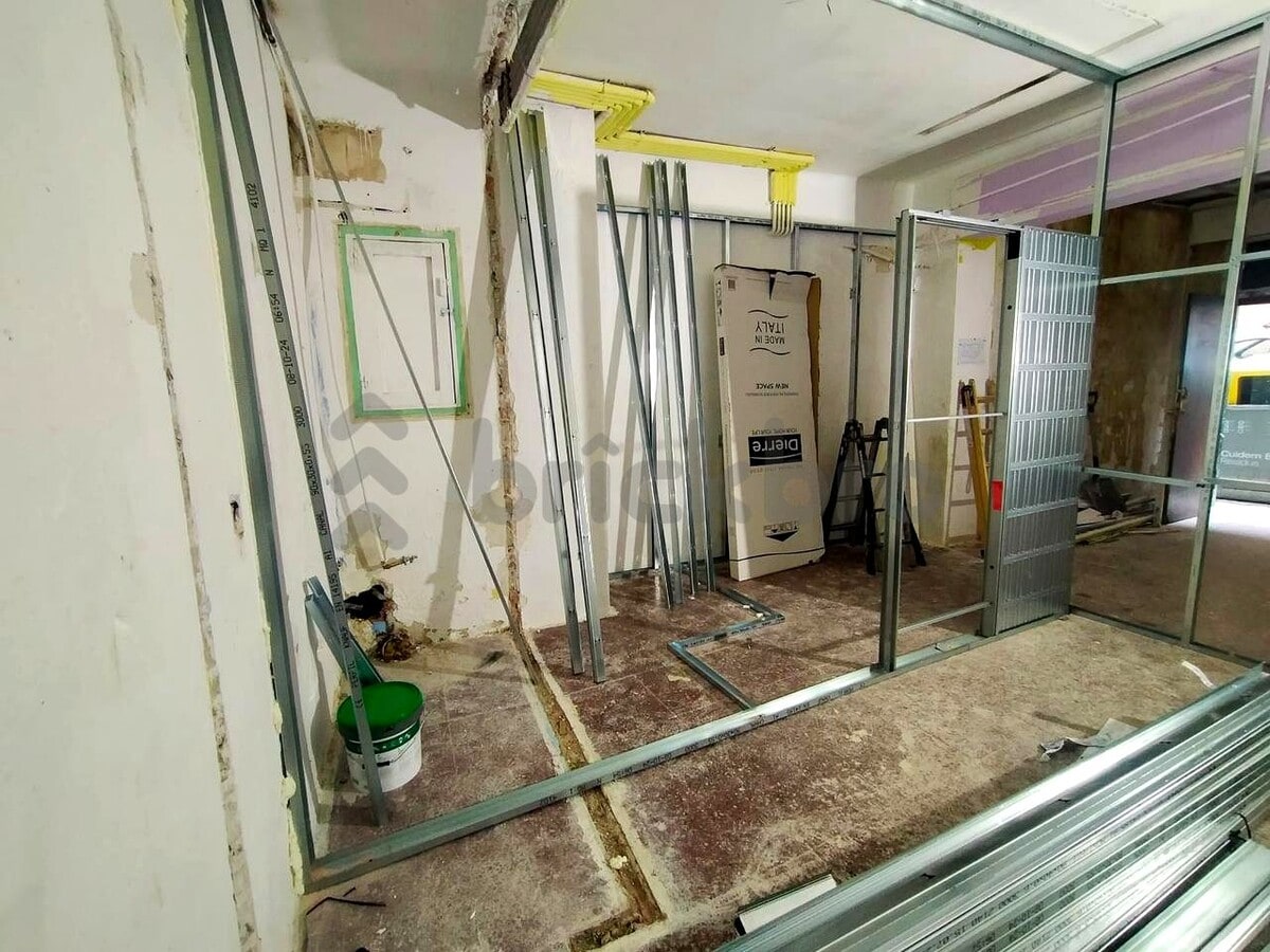 Barcelona, BAR 08024 - Unit Puerta 02 -  - Interior Photo - Image 1 of 15