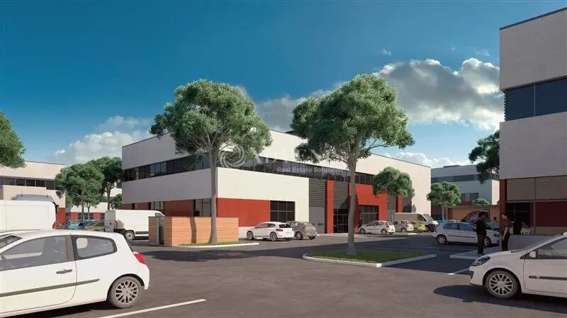 Light Industrial in Dardilly to rent Building Photo- Image 1 of 6