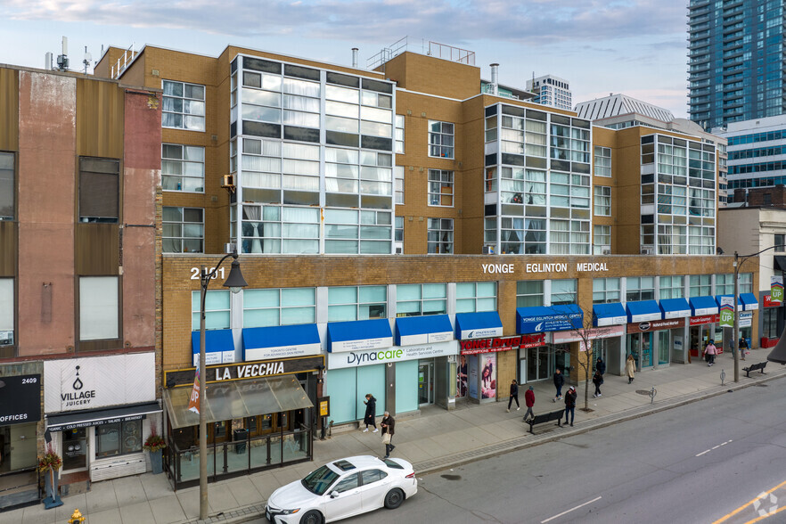 2401 Yonge St, Toronto, ON for rent - Building Photo - Image 2 of 4