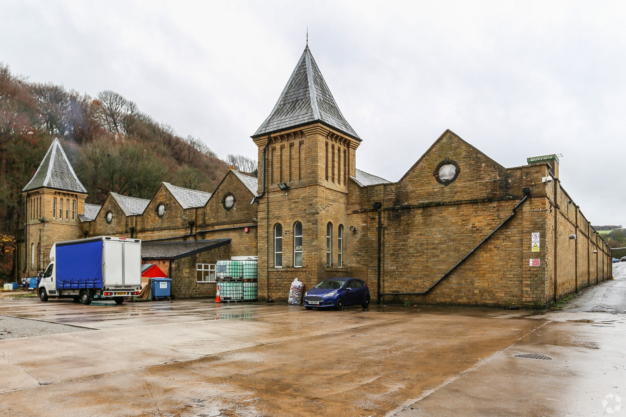 40-40a Branch Rd, Barkisland for sale Primary Photo- Image 1 of 1