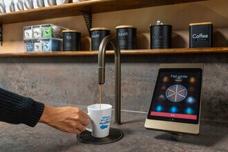 Colston St, Bristol to rent Interior Photo- Image 2 of 32