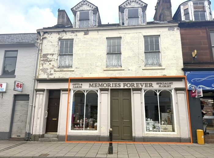 29 High St, Sanquhar for sale - Primary Photo - Image 1 of 8