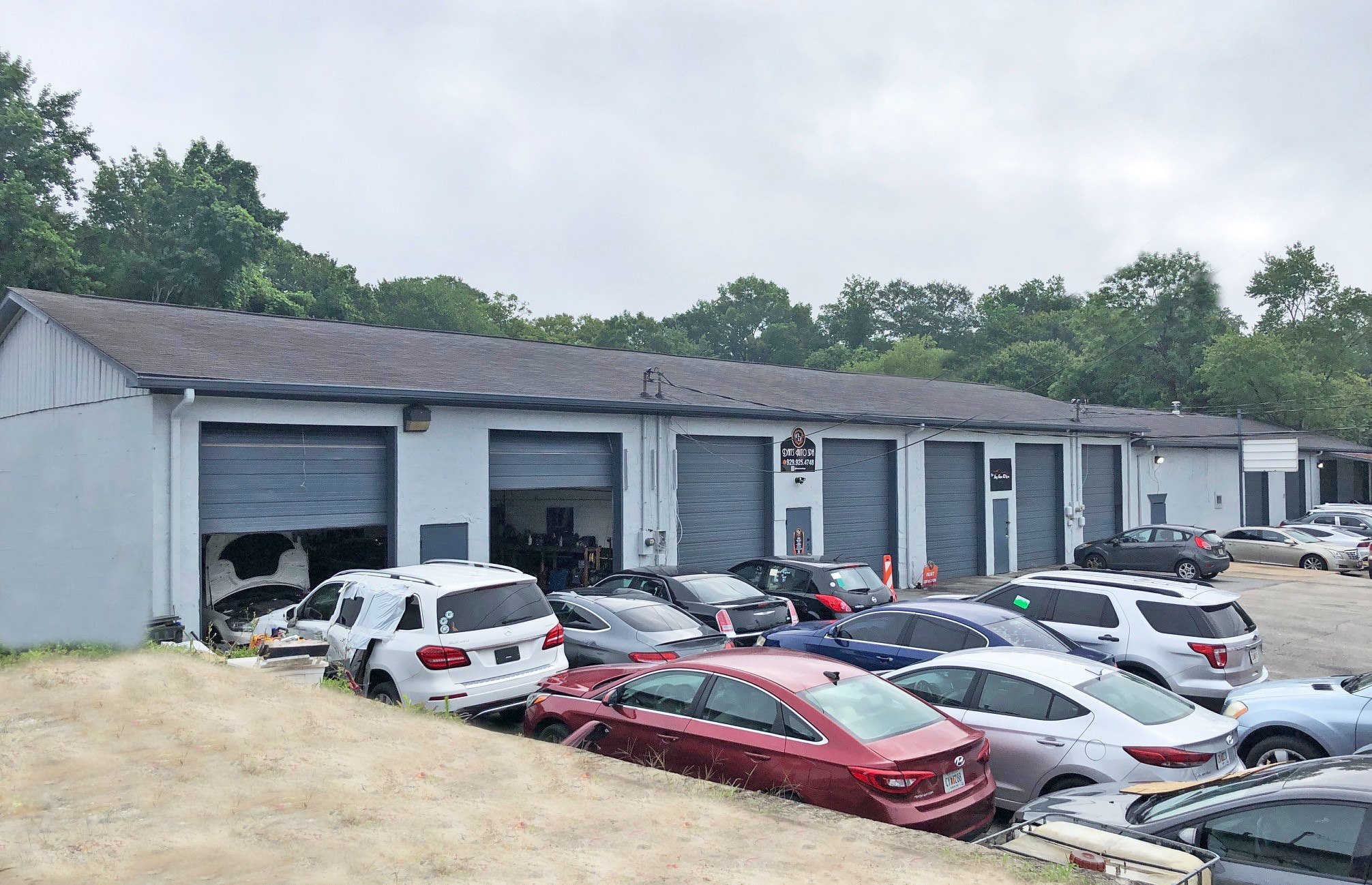 Industrial + Retail/Industrial portfolio of 2 properties for sale on LoopNet.co.uk Building Photo- Image 1 of 6