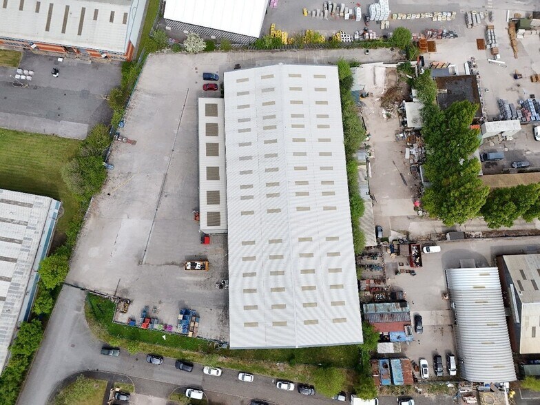 Fieldgate, Marshgate Industrial Estate, Widnes for sale - Building Photo - Image 3 of 3