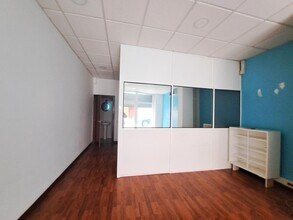 Office / Retail in Martorell, Barcelona to rent Interior Photo- Image 2 of 15