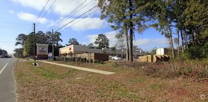 3626 Apalachee Pky, Tallahassee, FL for sale Primary Photo- Image 1 of 1