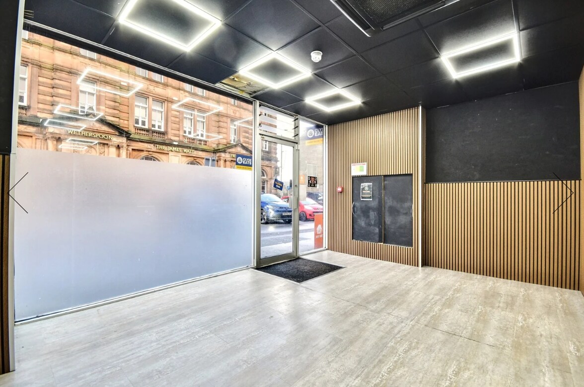 61-85 Cathcart St, Greenock, IVC PA15 1DE - Unit 85 -  - Interior Photo - Image 1 of 2