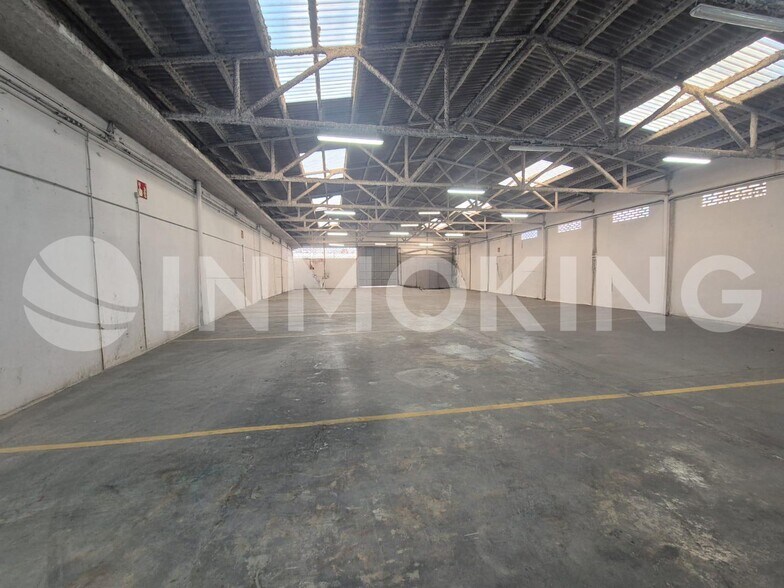 Industrial in València, Valencia to rent - Interior Photo - Image 3 of 12