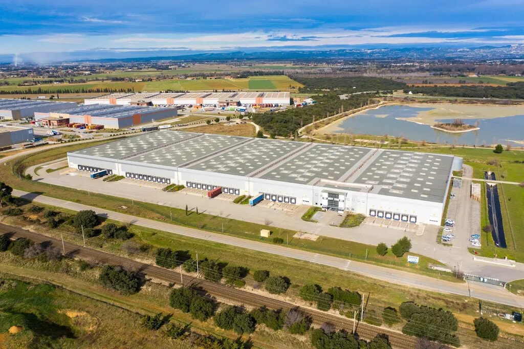 Location Entrepôt logistique 30 329 m² - Photo 1