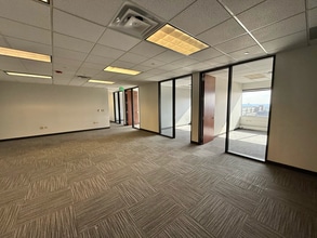 12596 W Bayaud Ave, Lakewood, CO to rent Interior Photo- Image 1 of 16