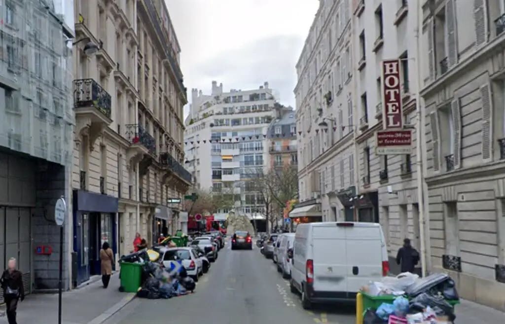 Location Commerce 166 m² - Photo 1