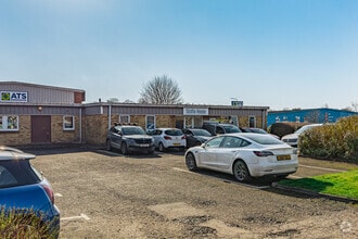 14 Dickson St, Dunfermline to rent Building Photo- Image 1 of 4