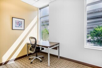 More details for 316-330 N Shore Dr, Pittsburgh, PA - Coworking for Rent