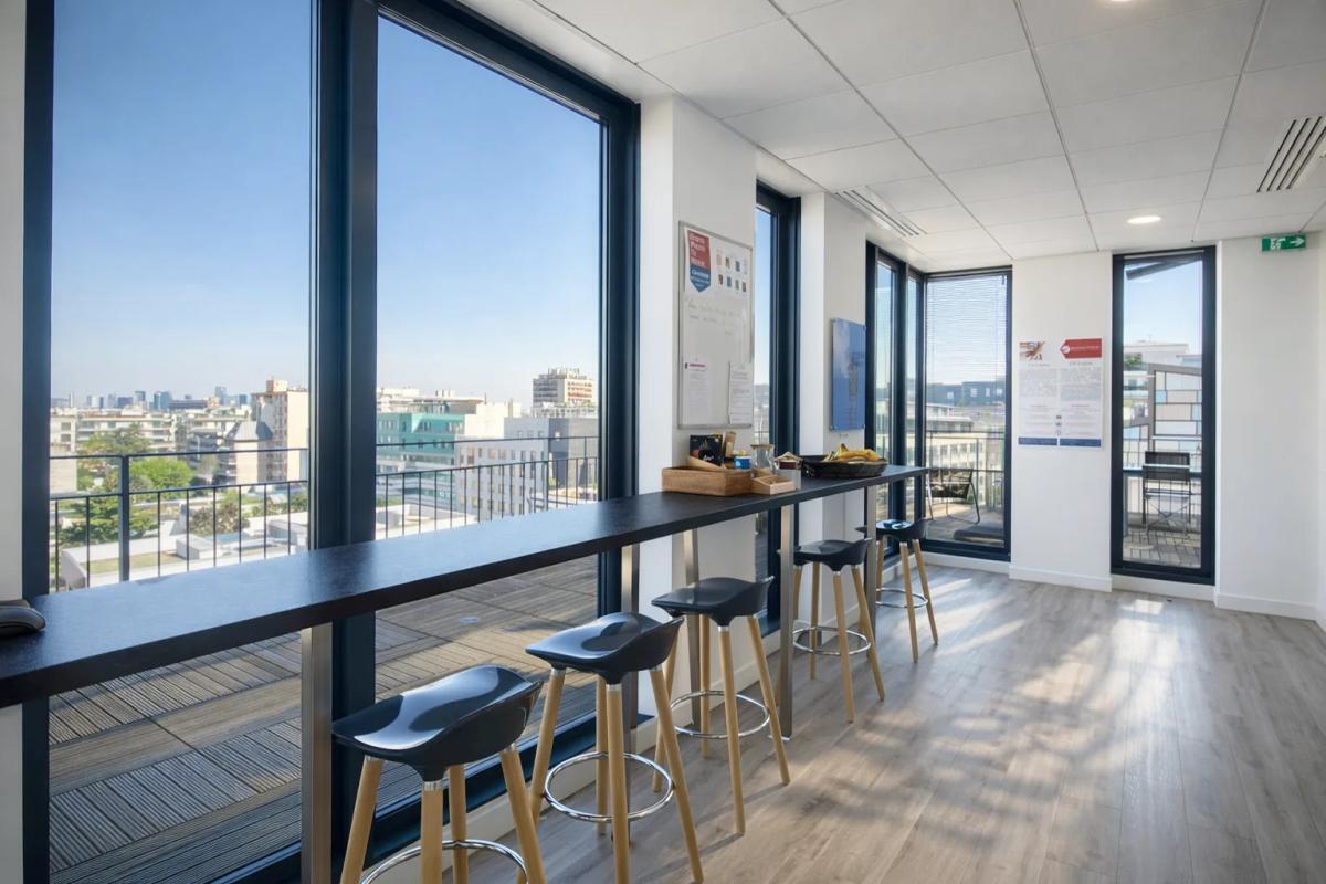 Office in Boulogne-Billancourt to rent Building Photo- Image 1 of 11