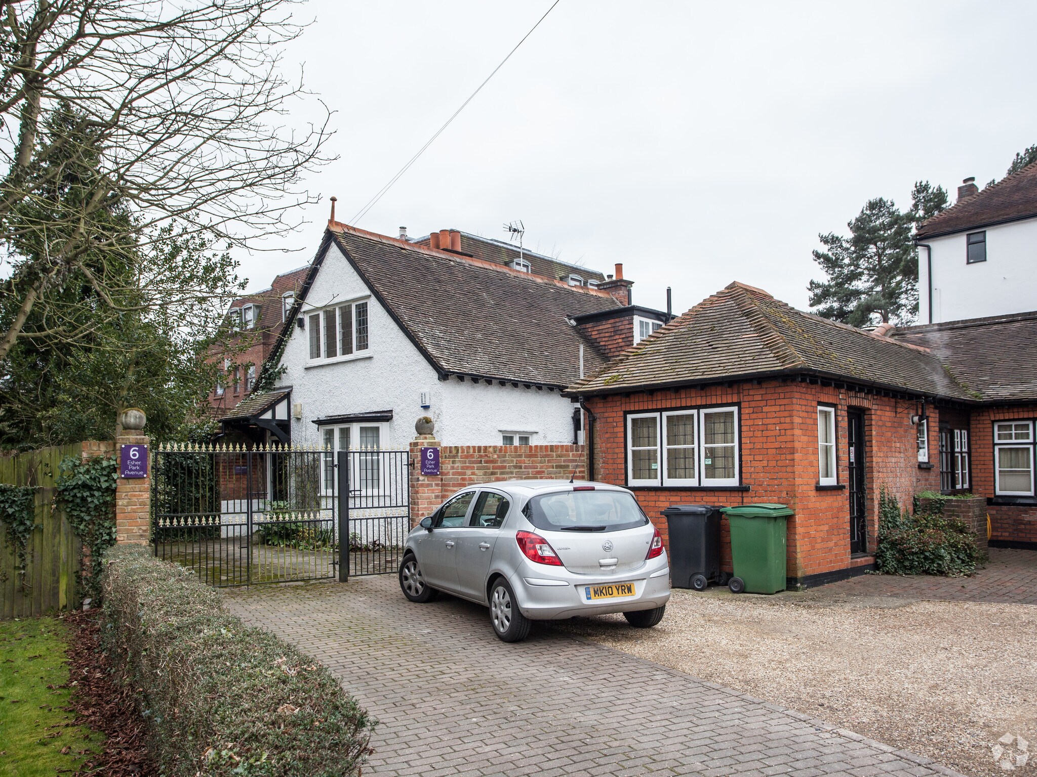 6 Esher Park Ave, Esher for sale Primary Photo- Image 1 of 1