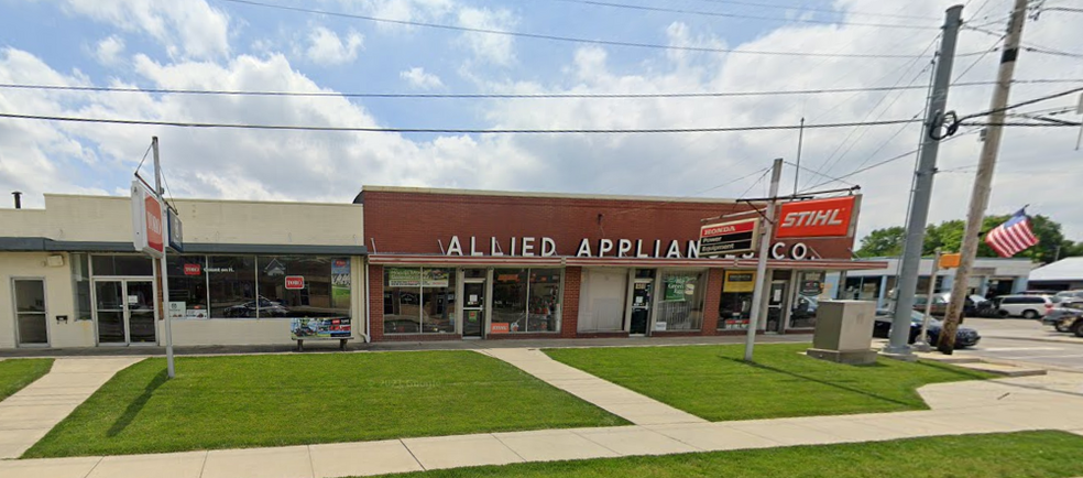 8911-8919 Southeastern Ave, Indianapolis, IN for rent - Building Photo - Image 1 of 7