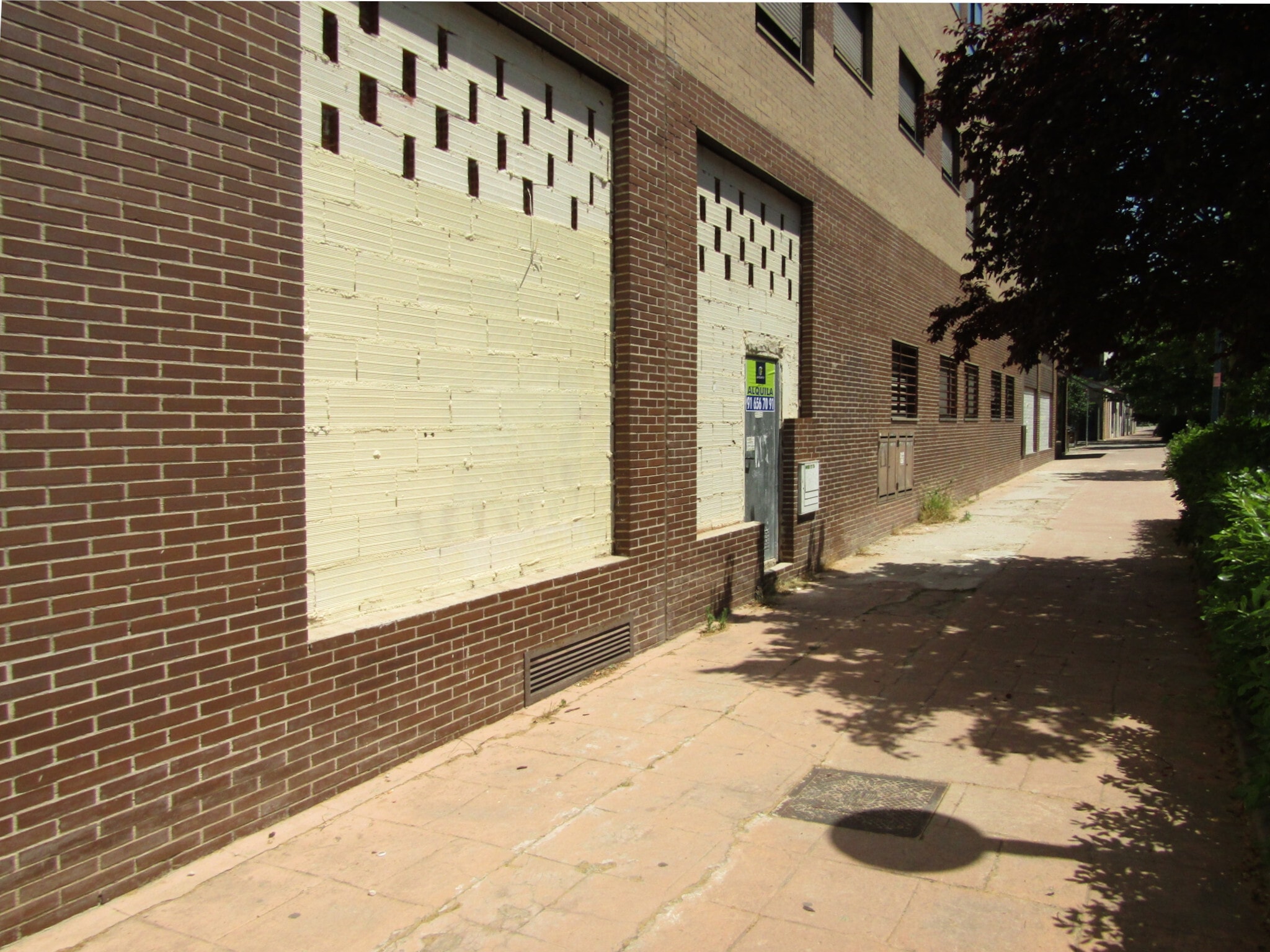 Retail in Torrejón de Ardoz, Madrid to rent Primary Photo- Image 1 of 5