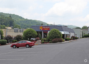 901 Bluefield Ave, Bluefield, WV for sale Primary Photo- Image 1 of 1