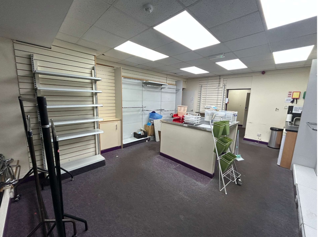 6-10 Ballygowan Road, Belfast to rent Interior Photo- Image 1 of 2