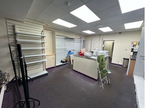 6-10 Ballygowan Road, Belfast to rent Interior Photo- Image 1 of 2