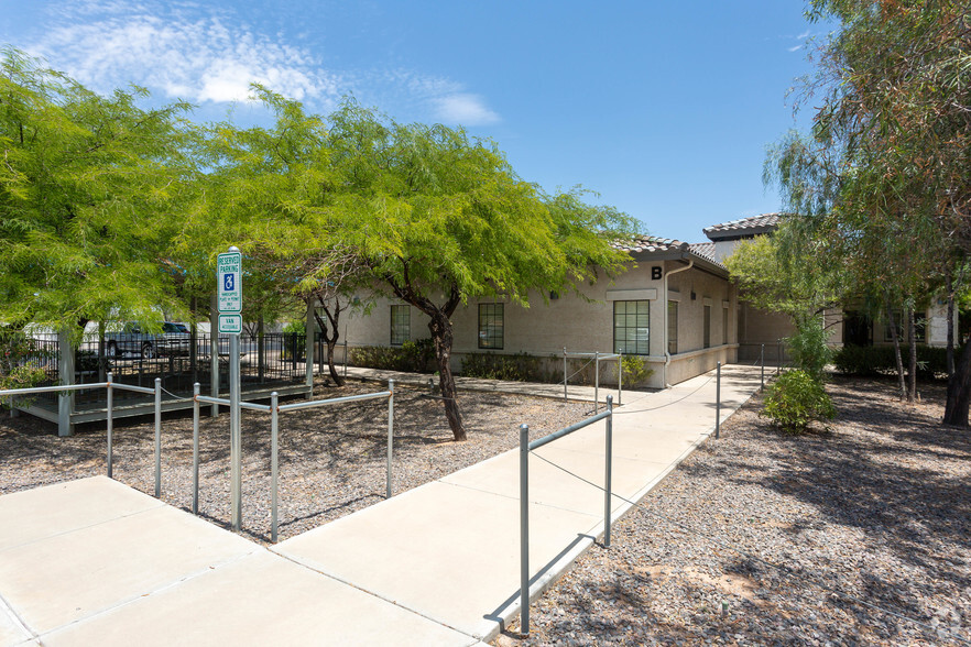 1821 N Trekell Rd, Casa Grande, AZ for rent - Building Photo - Image 3 of 5