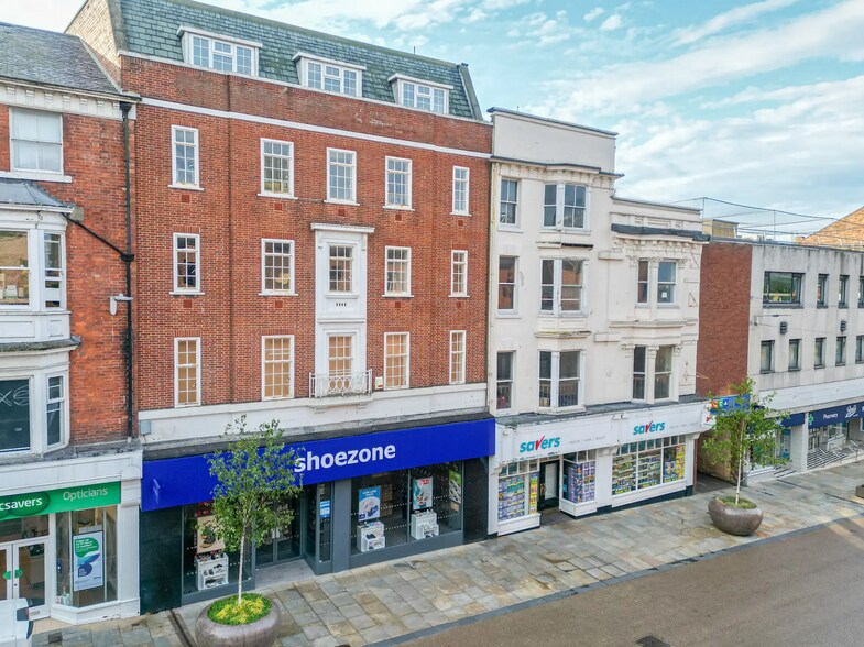 97-98 Westborough, Scarborough for sale - Primary Photo - Image 1 of 1