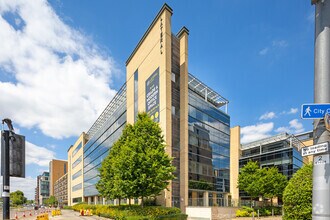 City Walk, Leeds for rent Building Photo- Image 1 of 6