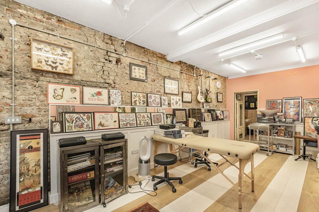 152-154 Hoxton St, London for sale Building Photo- Image 1 of 1