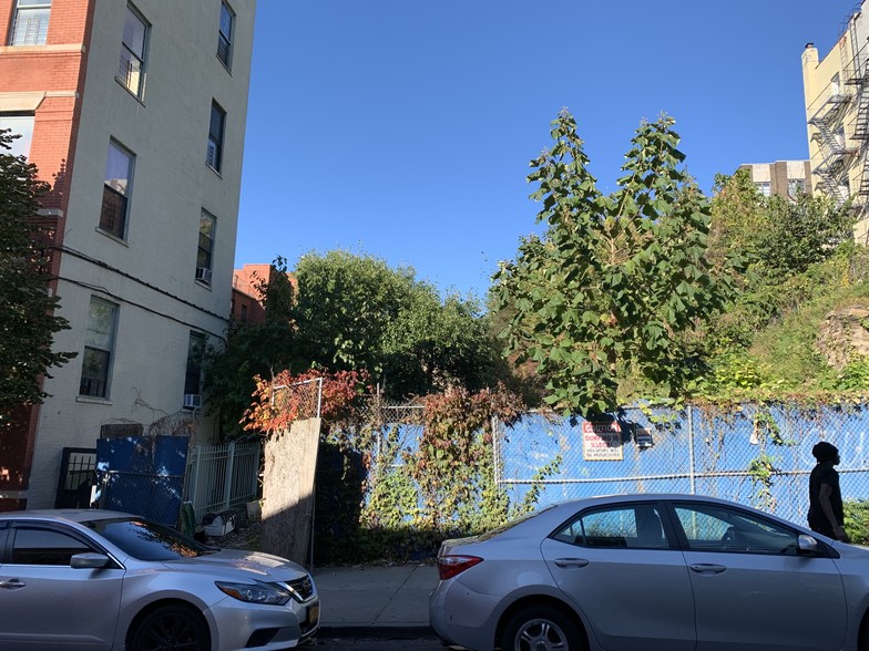 161 E St, Bronx, NY for sale - Primary Photo - Image 1 of 1