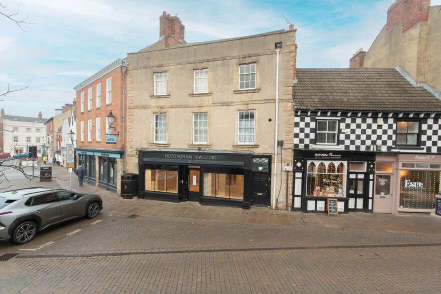 6 Market Pl, Knaresborough to rent - Building Photo - Image 2 of 3