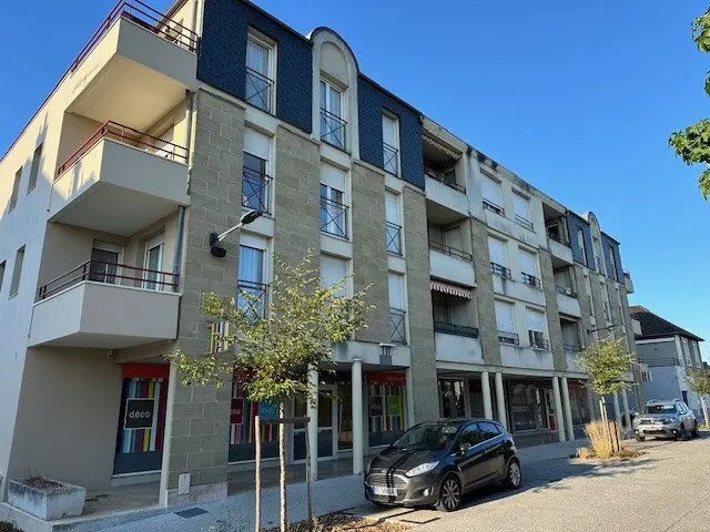 Vente Commerce 838 m²