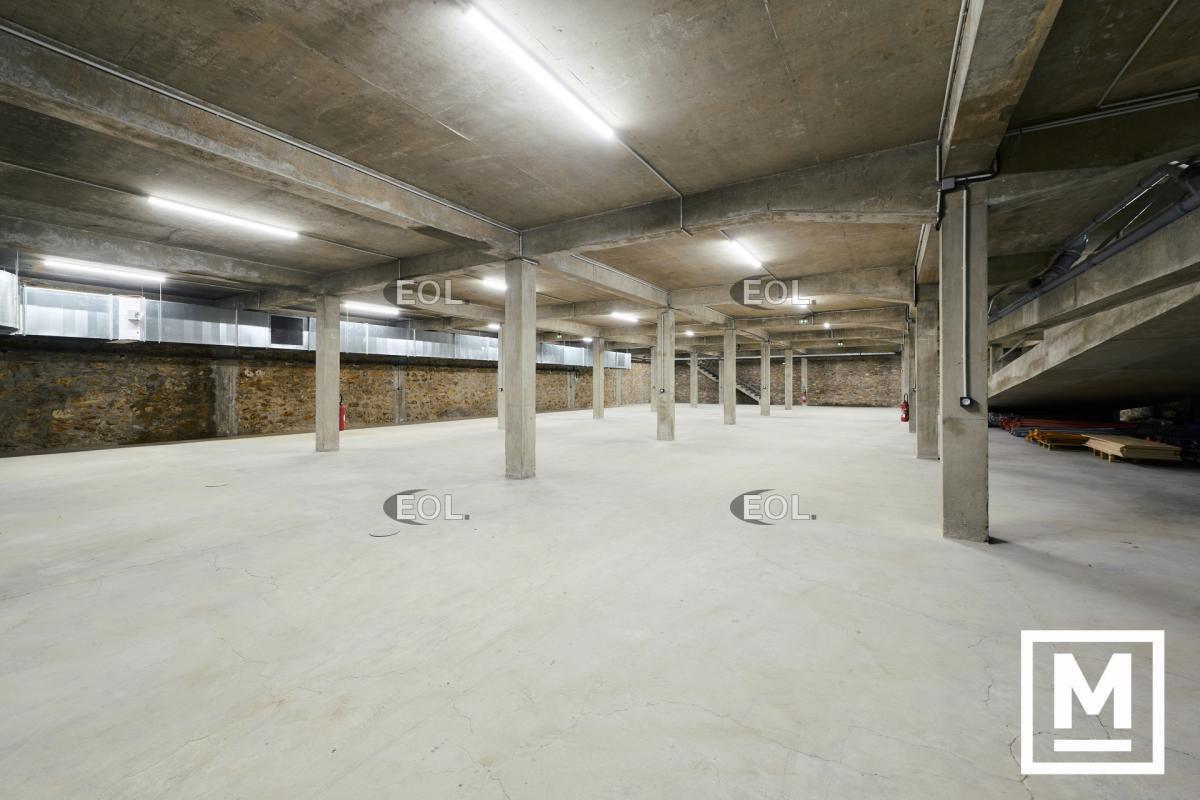 Industrial in Montreuil to rent Building Photo- Image 1 of 46