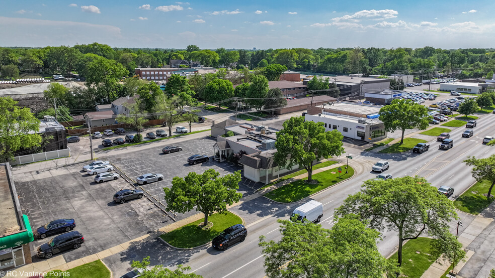 1219 Ogden Ave, Downers Grove, IL for sale - Building Photo - Image 3 of 35