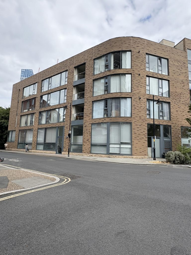 106 Weston St, London to rent Building Photo- Image 1 of 10