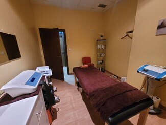 More details for Rúa de Melide, 1, Santiago de Compostela - Retail to Rent