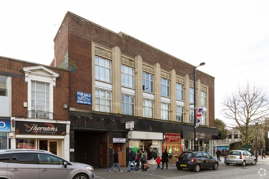 40-42 High St, Brentwood to rent - Building Photo - Image 3 of 6