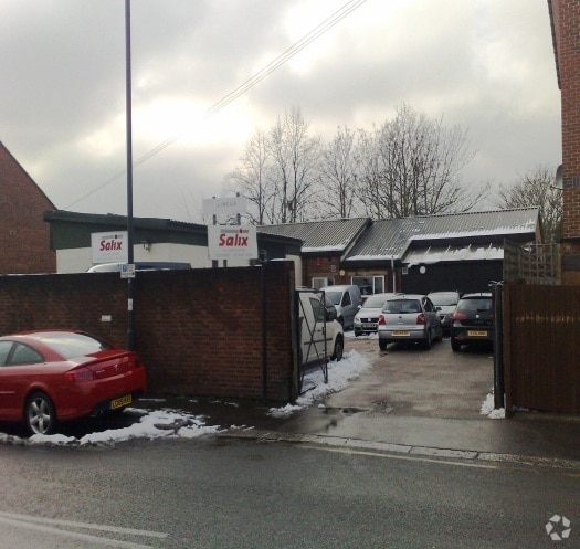46-48 Byron Rd, Harrow to rent Primary Photo- Image 1 of 2