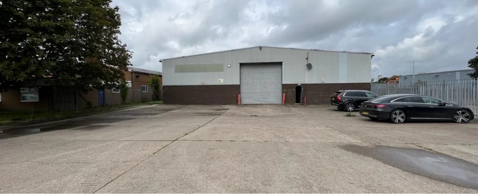 Portrack Grange Rd, Stockton On Tees for rent - Building Photo - Image 1 of 2