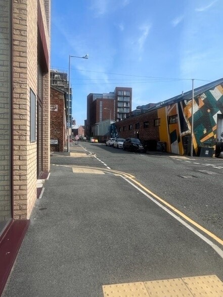 49 Blundell St, Liverpool to rent - Building Photo - Image 3 of 4