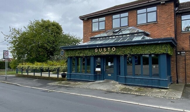 More details for 151 Otley Old Rd, Leeds - Retail to Rent