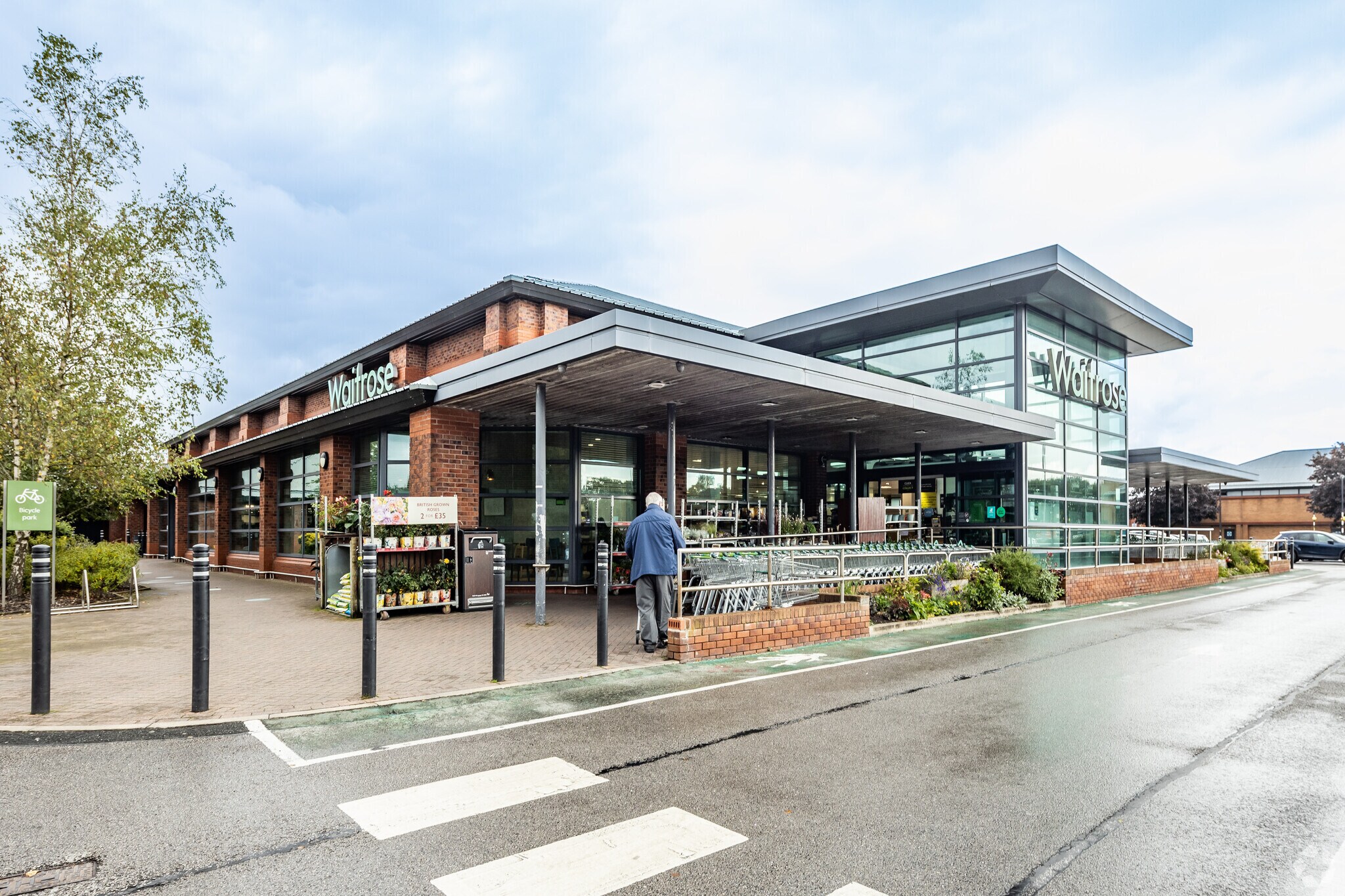 Capitol Way, Preston for sale Primary Photo- Image 1 of 1