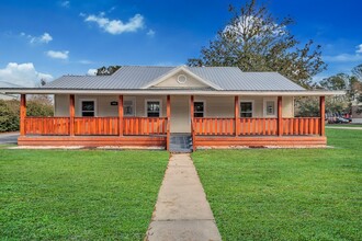 406 E US Highway 80, Bloomingdale, GA for rent Building Photo- Image 1 of 87