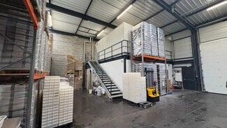 More details for Rue Emile Zola, Décines-Charpieu - Office, Light Industrial to Rent